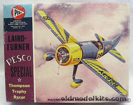 Pyro 1/32 Laird-Turner Pesco Special, 341-149 plastic model kit